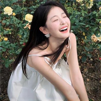 离婚当天，和便宜老公双双穿到古代养娃